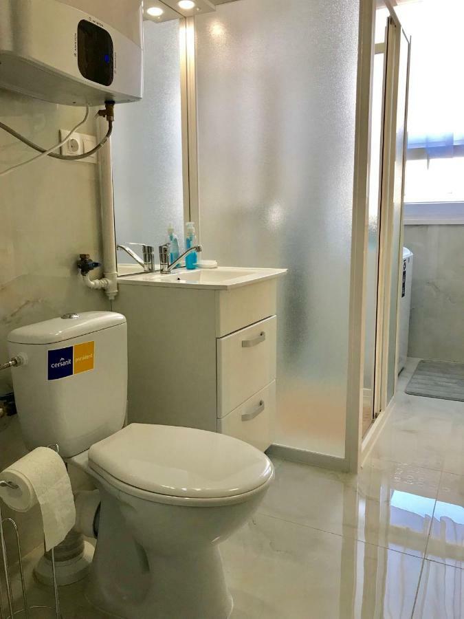 Ella Apartman Debrecen Esterno foto