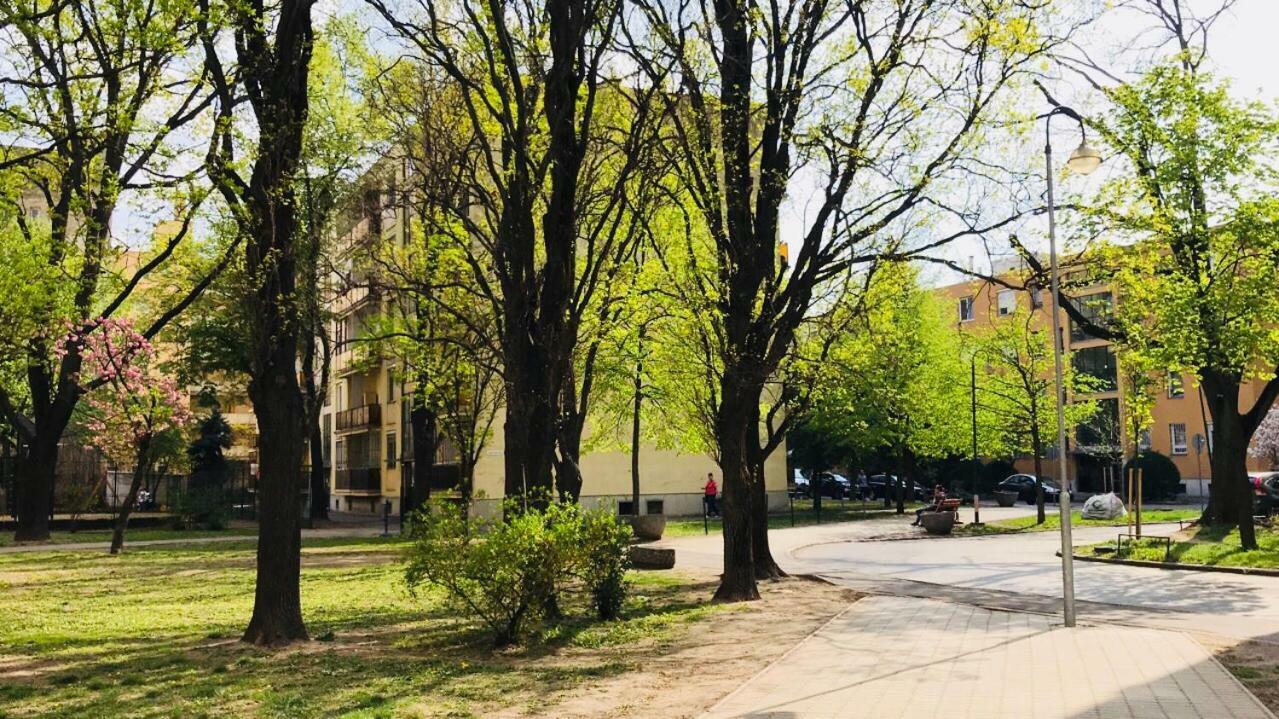 Ella Apartman Debrecen Esterno foto