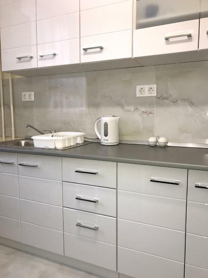 Ella Apartman Debrecen Esterno foto